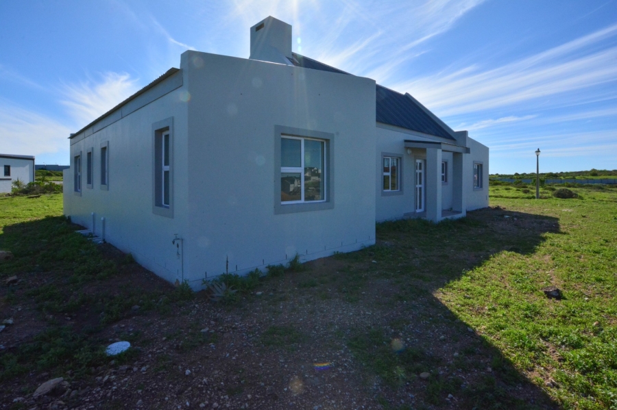 3 Bedroom Property for Sale in Hoogland Western Cape